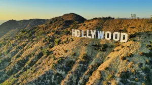 Hollywood & Beyond Helicopter Tour